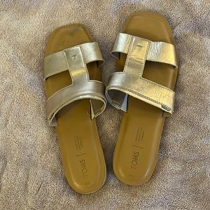 Toms Slip on Sandals size:11